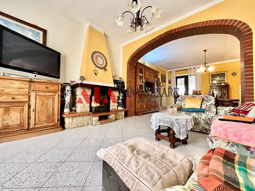 Immagine 13 di Villa in vendita  in Via delle Croci a Bientina