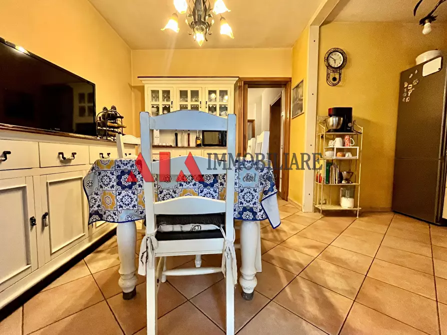 Immagine 7 di Villa in vendita  in Via Vittorio Veneto a Pontedera
