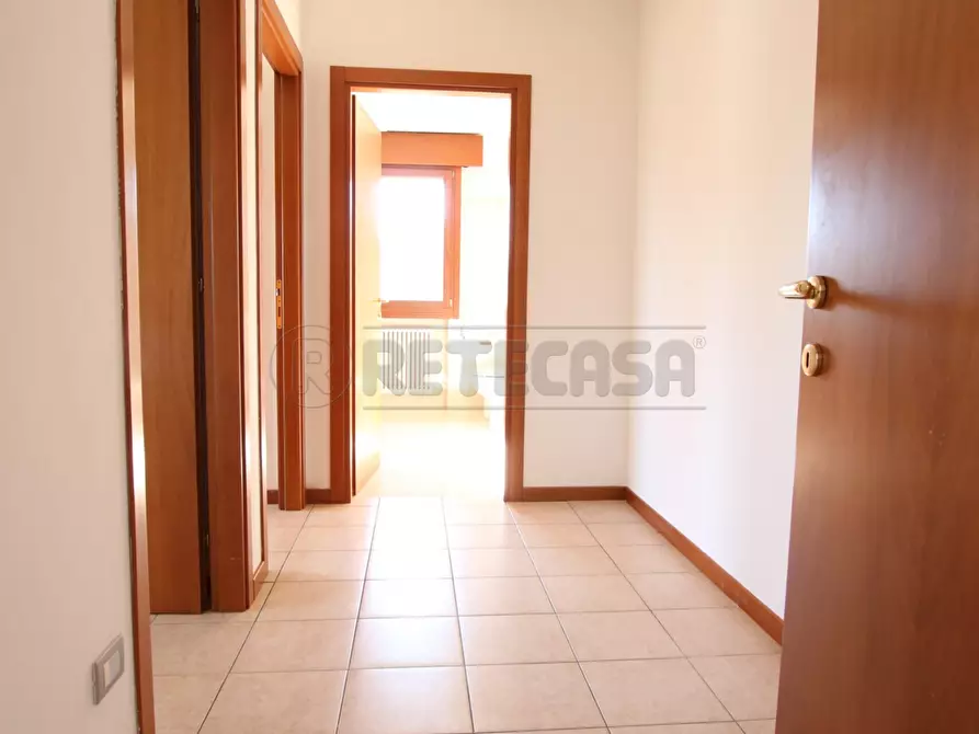 Immagine 5 di Bilocale in vendita  in Via Giovanni Falcone a Barbarano Mossano