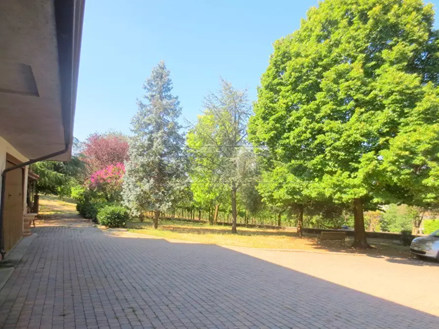 Immagine 3 di Casa bifamiliare in vendita  a Montecchio Maggiore