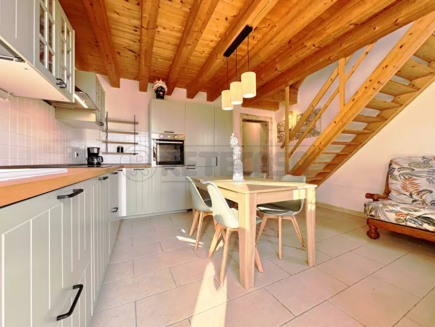 Immagine 15 di Casa semindipendente in vendita  in Localita' San Stefano 28 a Castelgomberto