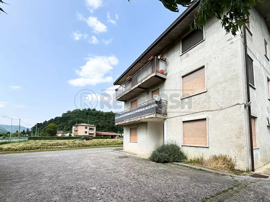 Immagine 54 di Trilocale in vendita  in Via Peschiera dei Muzzi a Sovizzo