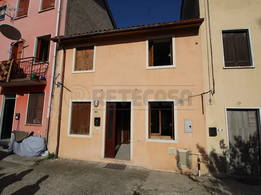 Immagine 2 di Casa semindipendente in vendita  in Via Calavena Alta 80 a Arzignano