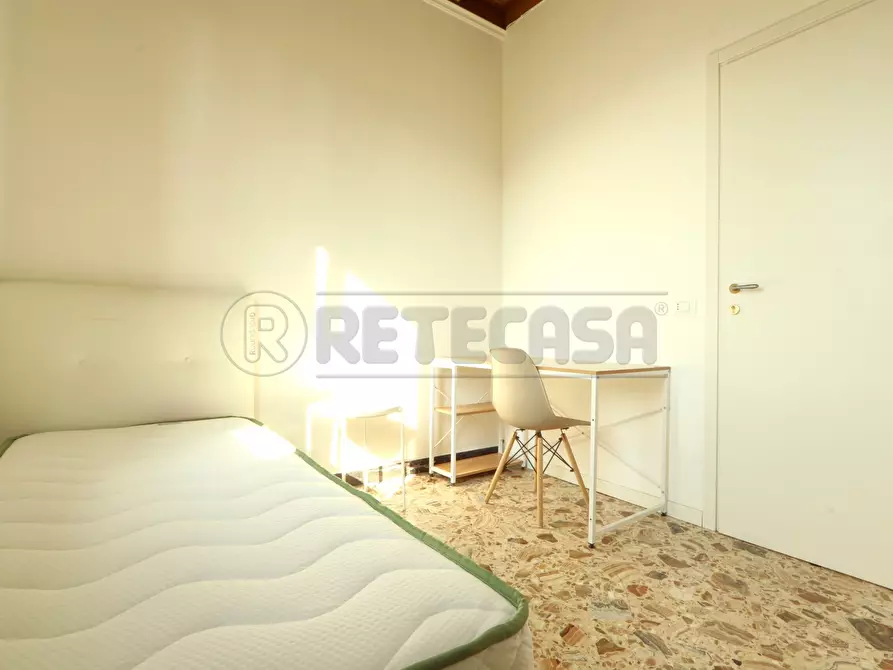 Immagine 1 di Stanza singola in affitto  in corso Padova a Vicenza