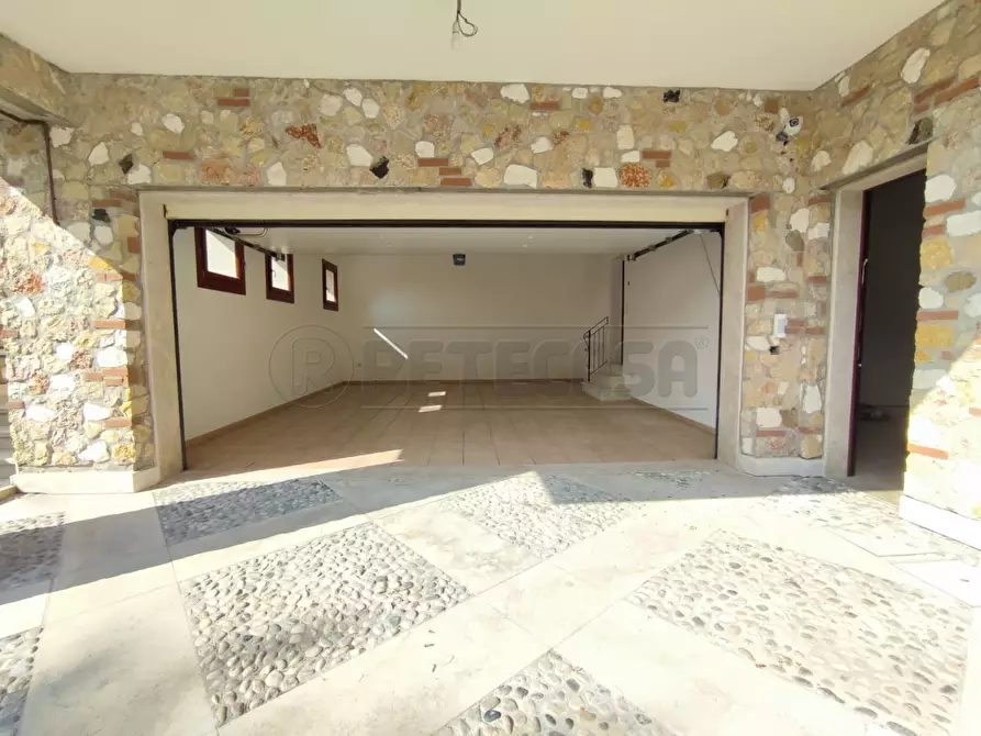 Immagine 39 di Porzione di casa in affitto  in Via Moretto 17 a Arzignano