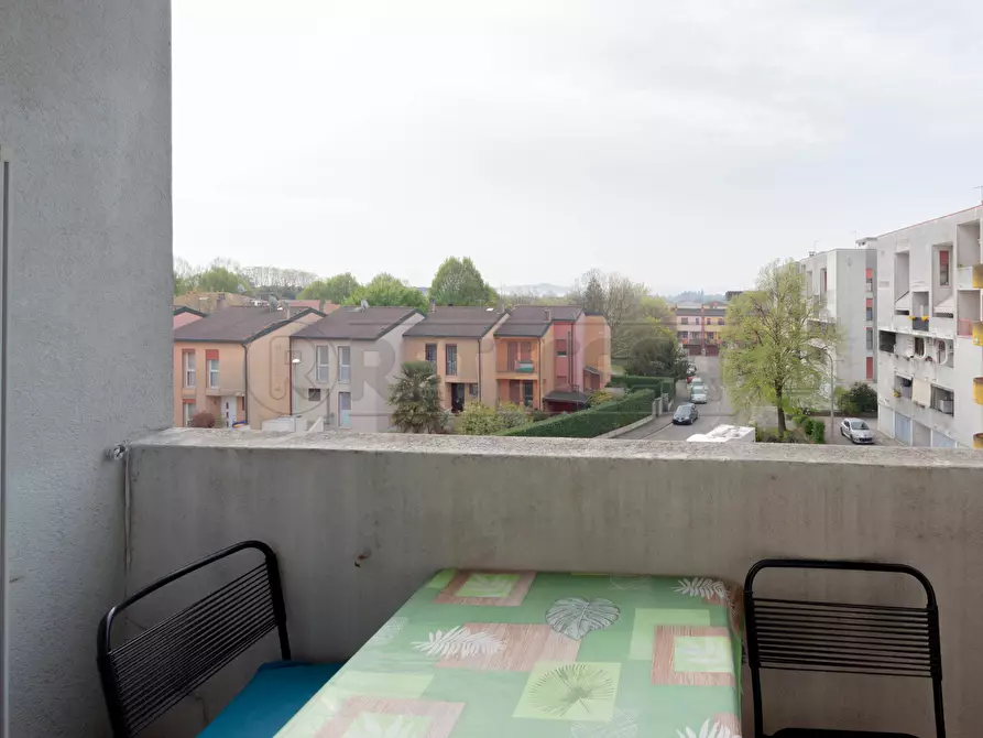 Immagine 12 di Quadrilocale in vendita  in Via Cereda 30 a Vicenza