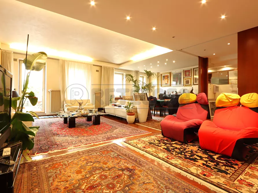 Immagine 2 di Appartamento in vendita  in Corso Andrea Palladio 96 a Vicenza