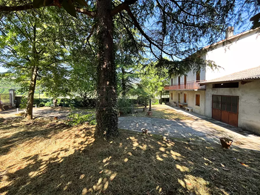 Immagine 5 di Rustico / casale in vendita  in Via Tovazzi a Monteviale