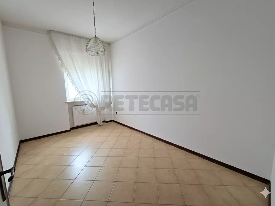 Immagine 13 di Quadrilocale in vendita  in Via Bergamo a Castelverde