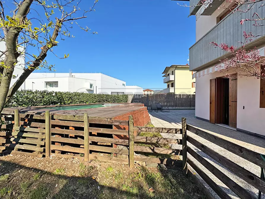 Immagine 5 di Appartamento in vendita  in Via XXV Aprile 4 a Brogliano