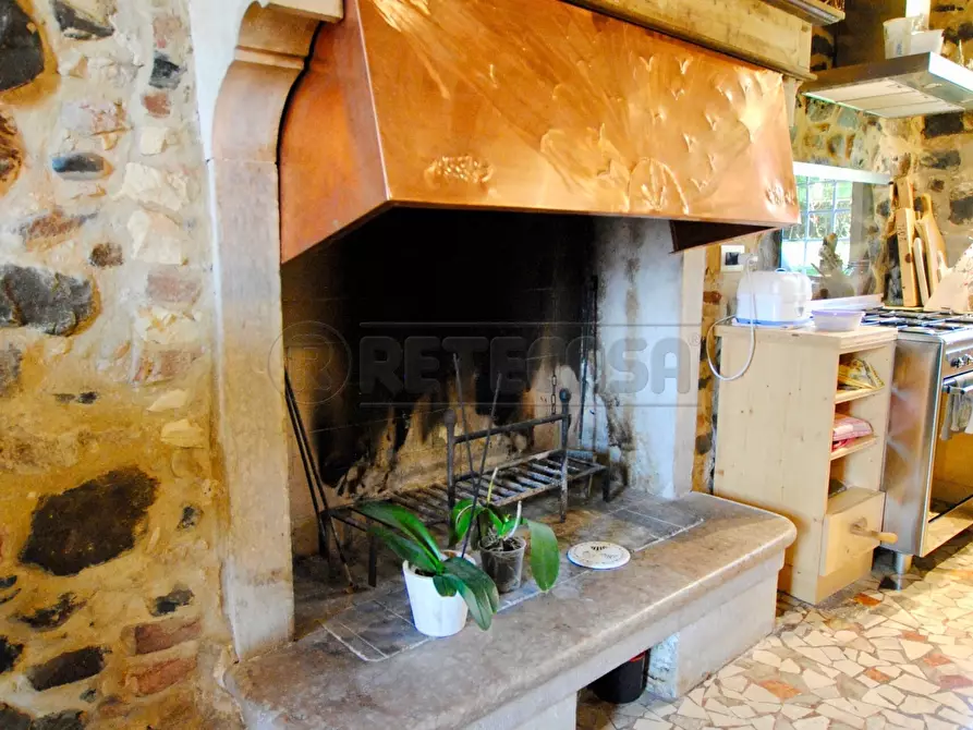 Immagine 30 di Villa in vendita  in Piazza Roma 36 a Brogliano