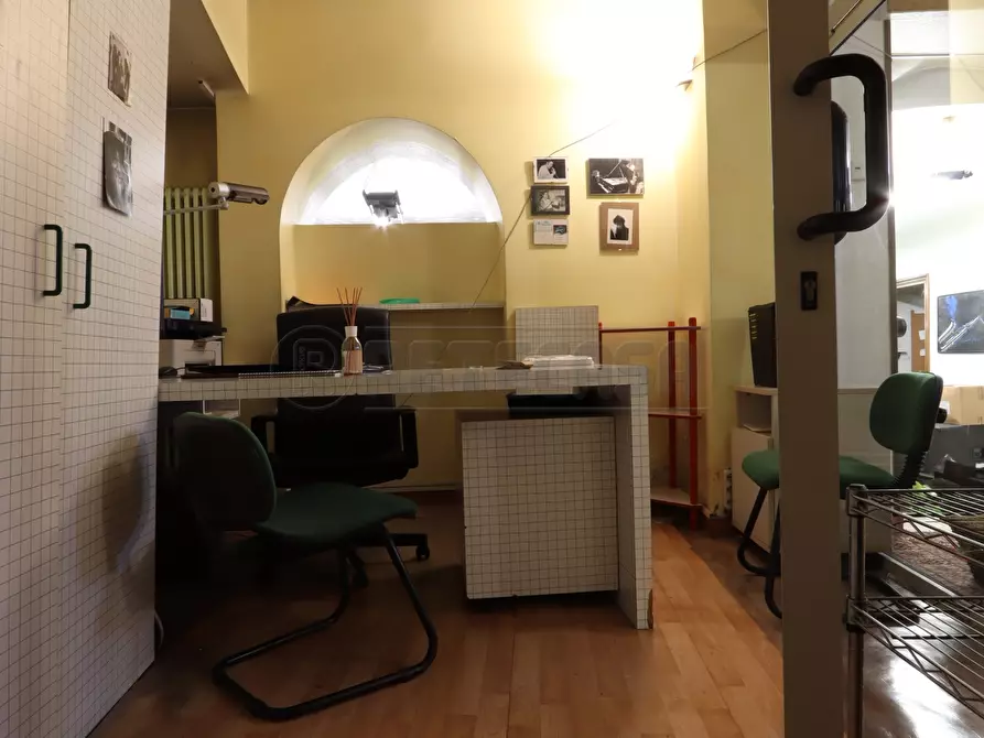 Immagine 23 di Locale commerciale in vendita  in Contrà S.S.Apostoli 35 a Vicenza