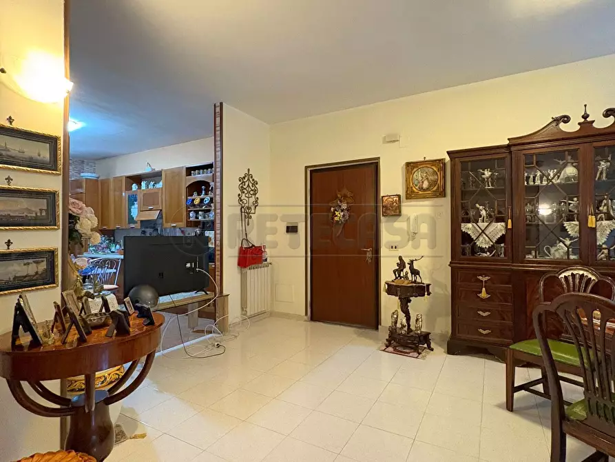 Immagine 2 di Pentalocale in vendita  in Via de Sanctis a Marcianise