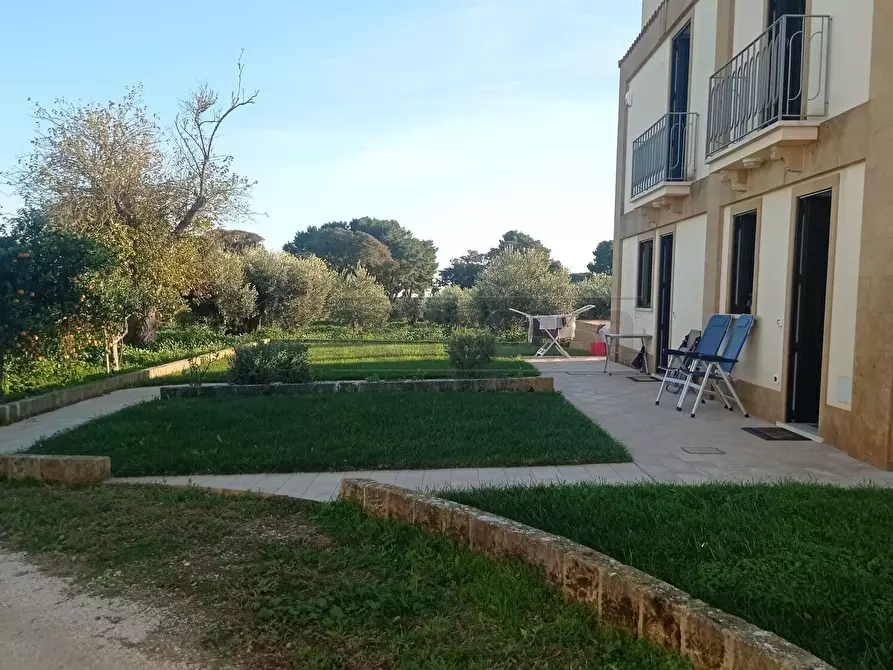 Immagine 5 di Villa in vendita  a Castelvetrano