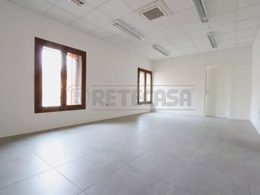 Immagine 3 di Ufficio in affitto  in Contra Giuseppe Garibaldi 55 a Vicenza