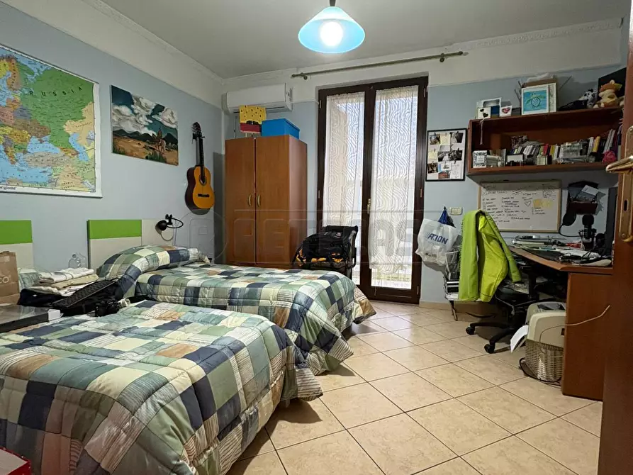 Immagine 8 di Quadrilocale in vendita  in Via de Maio Paolo a Marcianise