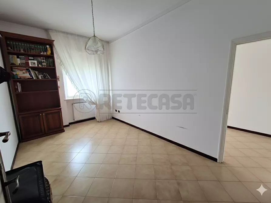 Immagine 19 di Quadrilocale in vendita  in Via Bergamo a Castelverde