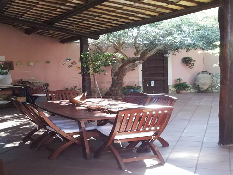 Immagine 9 di Villa in vendita  in contrada spagnola snc a Marsala