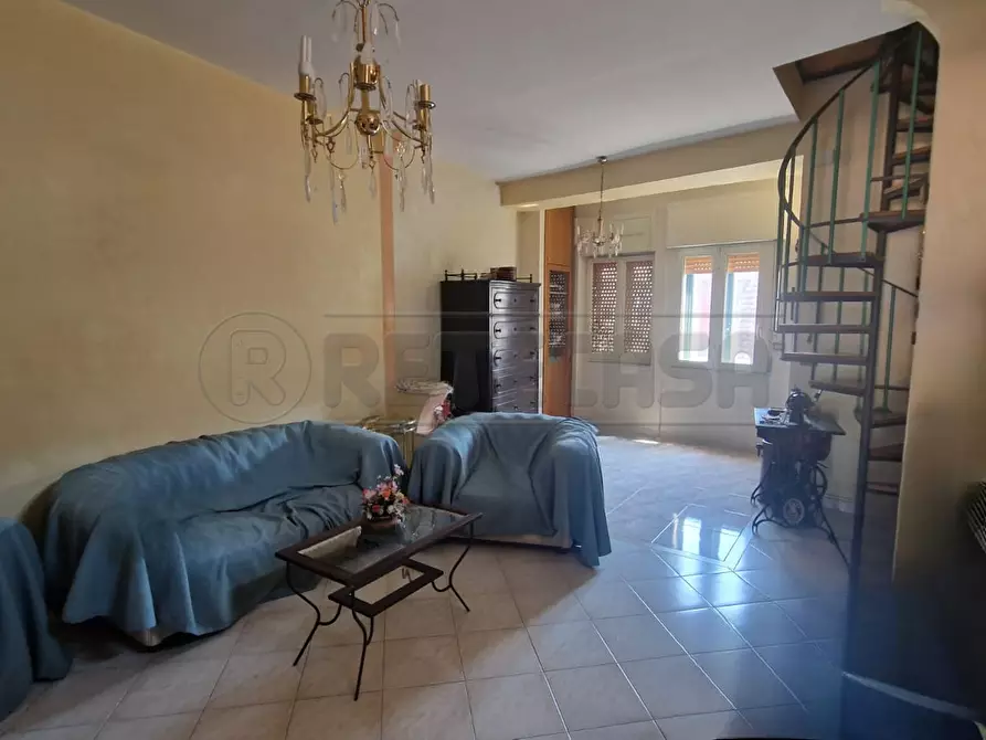 Immagine 5 di Casa semindipendente in vendita  a Mercato San Severino