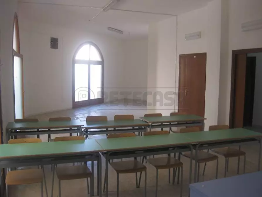 Immagine 5 di Locale commerciale in affitto  in Via Mons. Nicolò Audino a Mazara Del Vallo