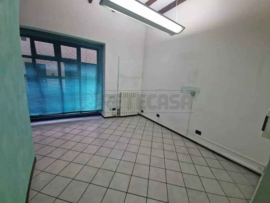 Immagine 3 di Locale commerciale in affitto  in Via Chiara Novella a Cremona