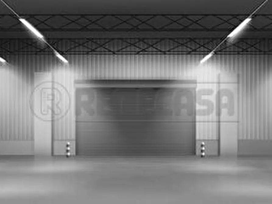 Immagine 2 di Locale commerciale in vendita  in Viale Roma 12 a Vicenza