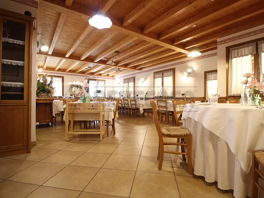 Immagine 12 di Agriturismo in vendita  a Brendola