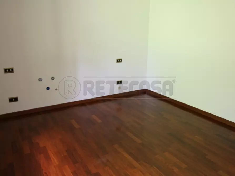 Immagine 29 di Villa in affitto  in Via San Rocco a Arcugnano