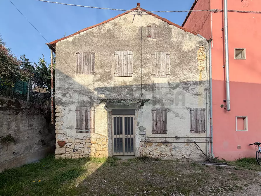 Immagine 14 di Rustico / casale in vendita  in Via Vicolo Castello 9 a Monteviale