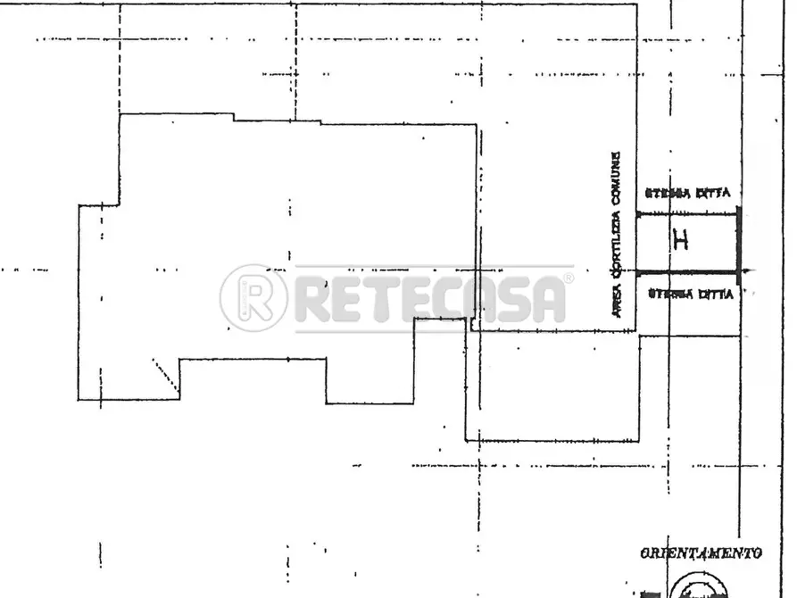 Immagine 10 di Garage in vendita  in Via Eridano a Cremona