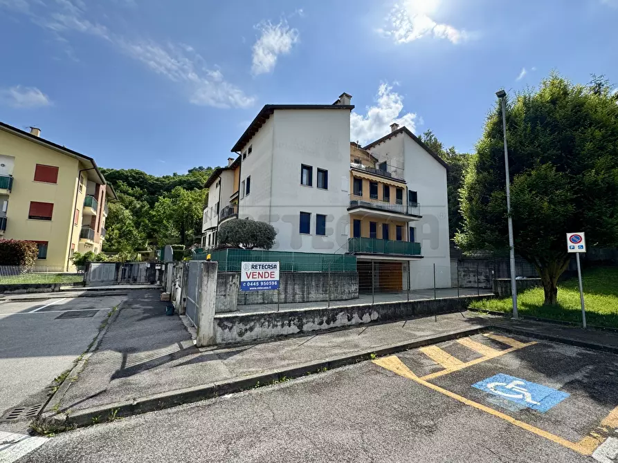 Immagine 2 di Bilocale in vendita  in via palladio 27 a Castelgomberto