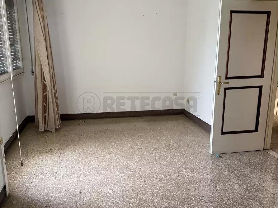 Immagine 2 di Quadrilocale in vendita  in Viale della Libertà 56 a Nardo'