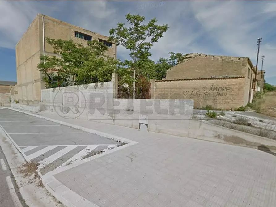 Immagine 5 di Attività artigianale in vendita  a Castelvetrano