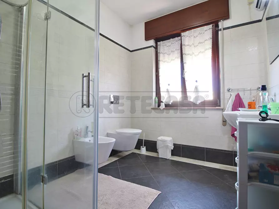 Immagine 15 di Palazzo in vendita  in Viale Verdi 22 a Altavilla Vicentina