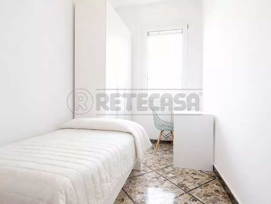 Immagine 1 di Stanza singola in affitto  in corso Padova a Vicenza