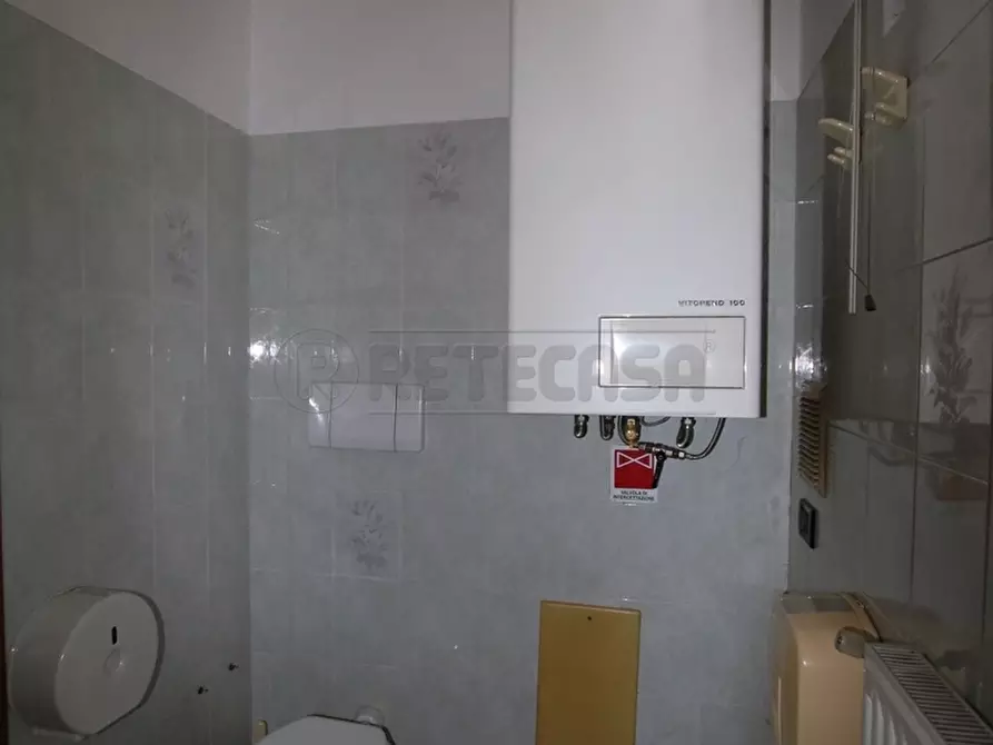 Immagine 31 di Locale commerciale in affitto  in Via Torri a Arcugnano