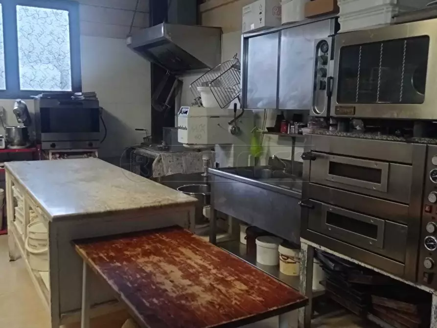 Immagine 9 di Bar / Ristorante in vendita  a Mazara Del Vallo