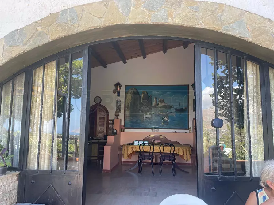 Immagine 36 di Villa in vendita  a Castellammare Del Golfo
