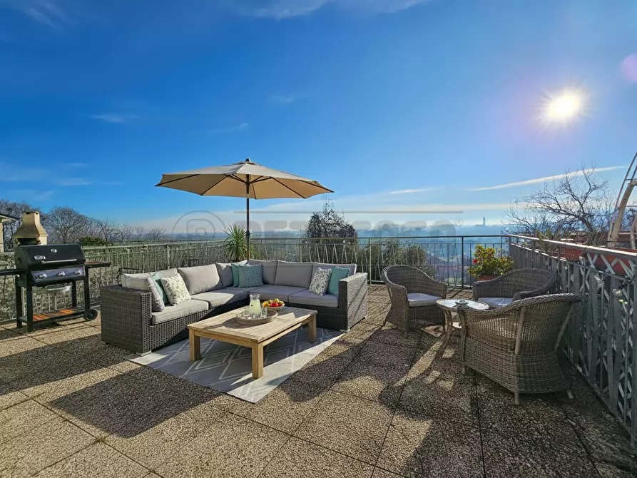 Immagine 1 di Bilocale in vendita  in Via Bugano a Longare