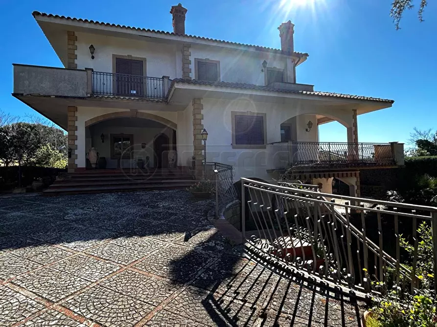 Immagine 3 di Villa in vendita  in Via Luigi Russo 36 a Caltanissetta