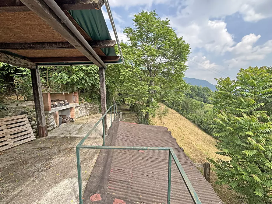 Immagine 8 di Magazzino in vendita  in Contrada Caneva di Sotto 52 a Recoaro Terme