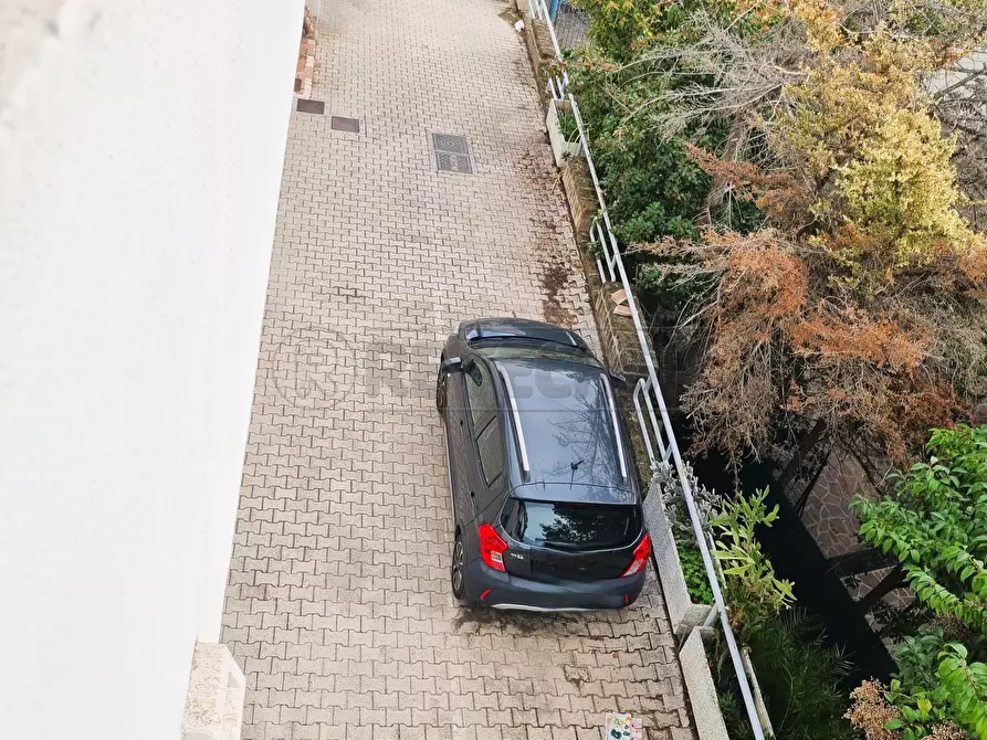 Immagine 21 di Appartamento in vendita  a Pescara