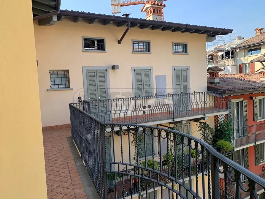 Immagine 57 di Appartamento in affitto  a Bergamo