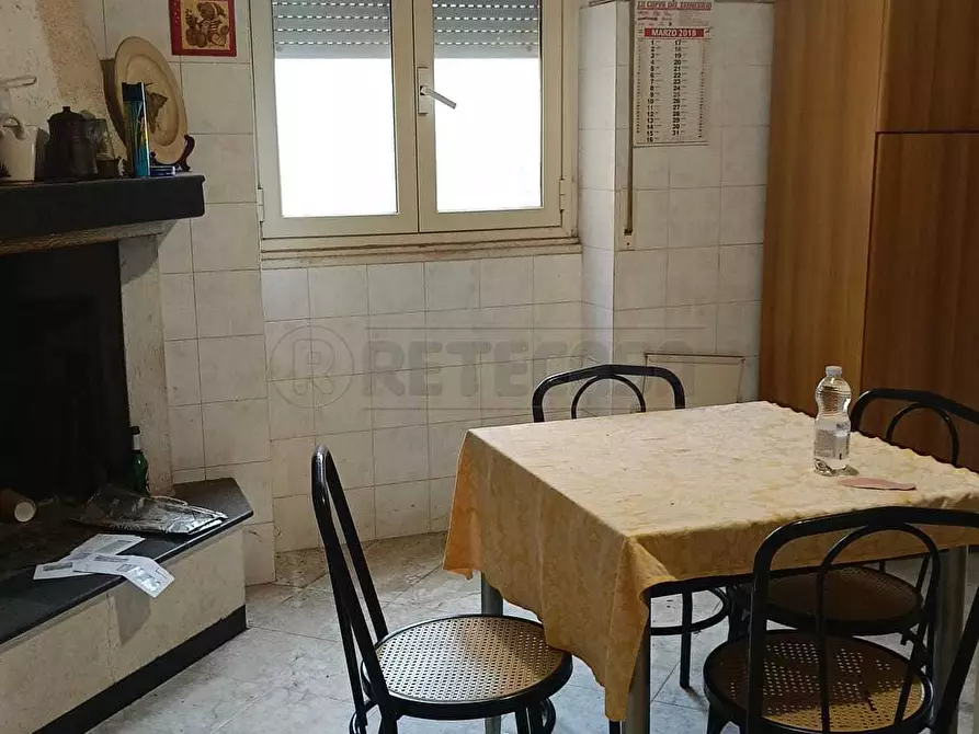 Immagine 16 di Quadrilocale in vendita  in Via Giosuè Carducci 25 a Maglie