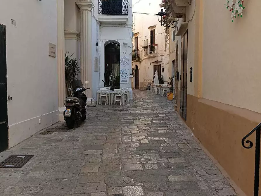 Immagine 3 di Locale commerciale in vendita  in Via Carmine Fontò 7 a Gallipoli