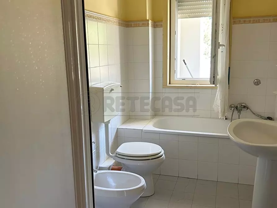 Immagine 13 di Quadrilocale in vendita  in cia Fasci Siciliani 48 a Caltanissetta