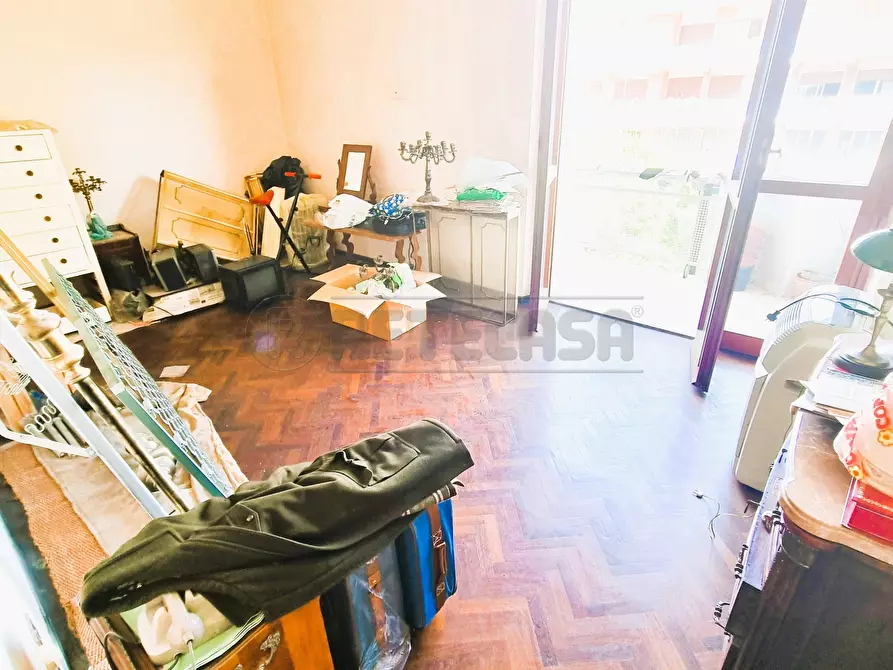 Immagine 9 di Quadrilocale in vendita  a Pescara