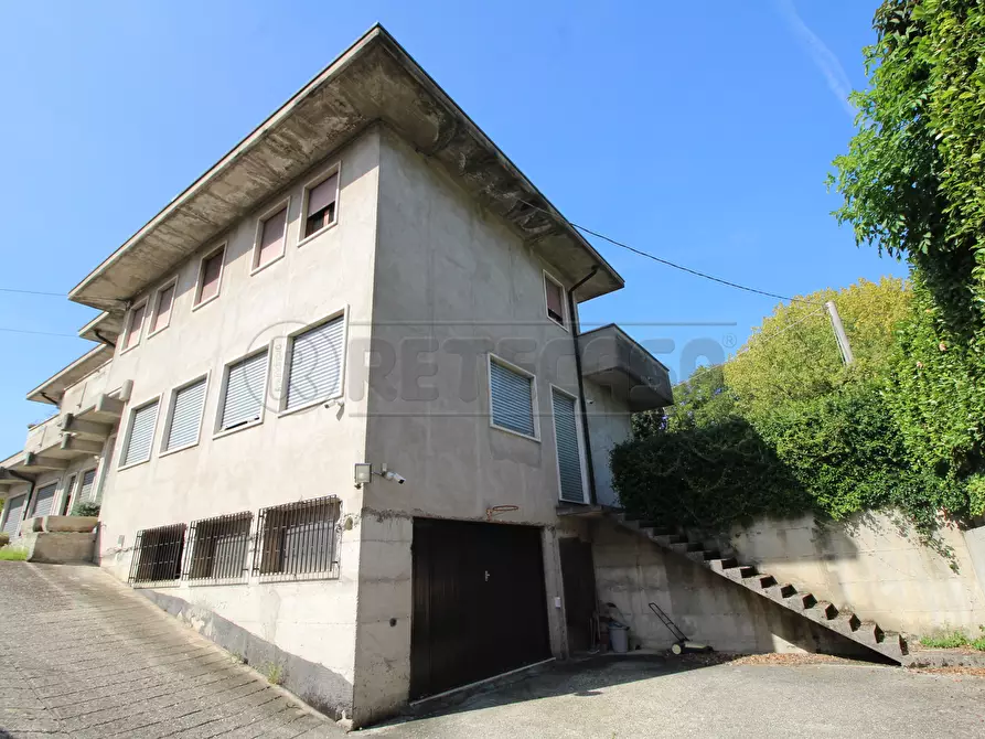 Immagine 23 di Attico in vendita  in Viale Verdi 22 a Altavilla Vicentina