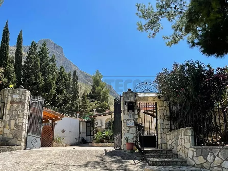 Immagine 48 di Villa in vendita  a Castellammare Del Golfo