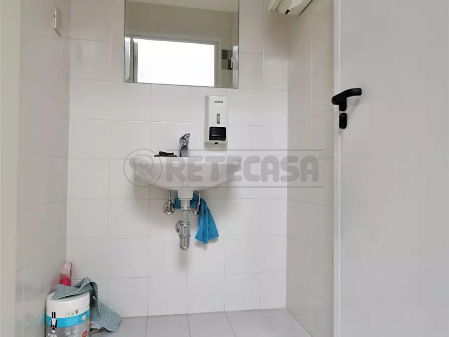 Immagine 7 di Ufficio in affitto  in Via Don Stefano Perin a Camisano Vicentino